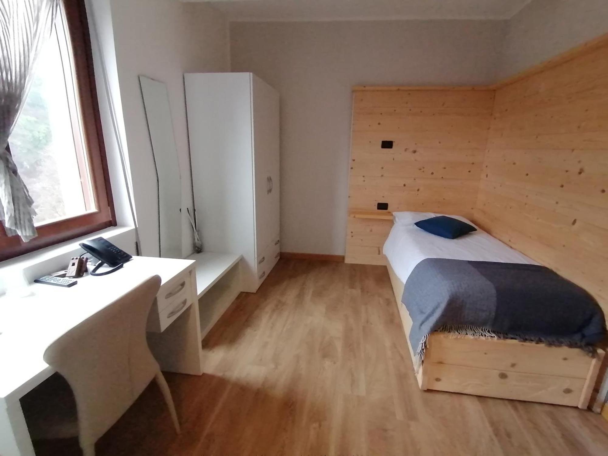 B&B Castello Cimbergo الغرفة الصورة